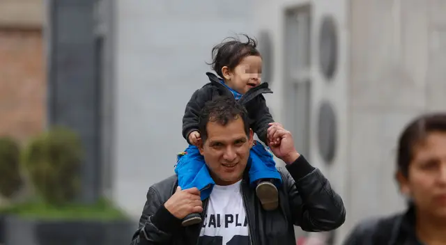 La celebración fue ganando popularidad con los años y luego quedó institucionalizada en 1966 por el presidente Lyndon B. Johnson. La celebración fue ganando popularidad con los años y luego quedó institucionalizada en 1966 por el presidente Lyndon B. Johnson.