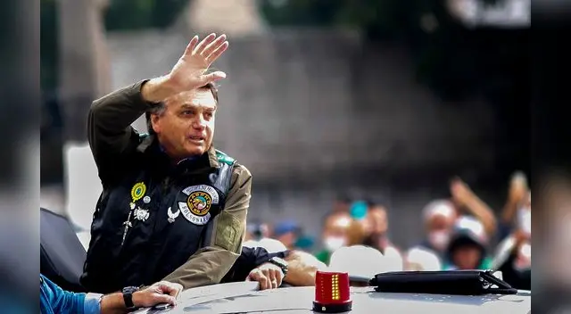 Autoridades del estado de Sao Paulo dijeron que habían multado a Bolsonaro, a su hijo congresista y al ministro de Infraestructura.