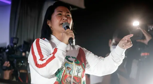 Keiko Fujimori insiste en desconocer los resultados de la ONPE.