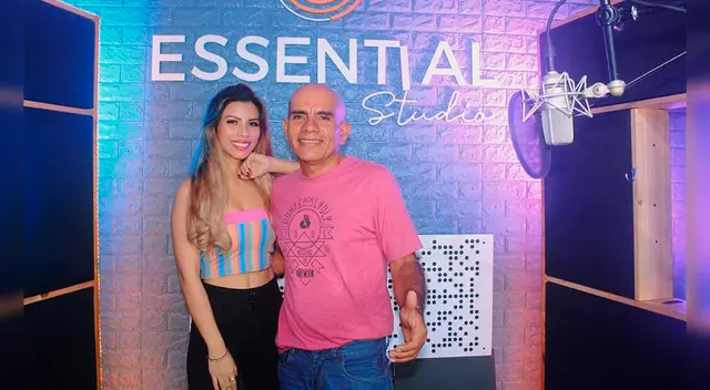 Guapa cantante selvática destaca en el género salsa.