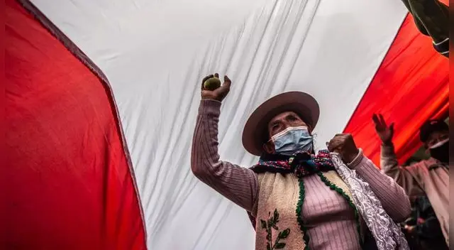 La Oficina Nacional de Procesos Electorales (ONPE) dio a conocer el 100 % de las actas procesadas y contabilizadas donde Pedro Castillo gana. La Oficina Nacional de Procesos Electorales (ONPE) dio a conocer el 100 % de las actas procesadas y contabilizadas donde Pedro Castillo gana.