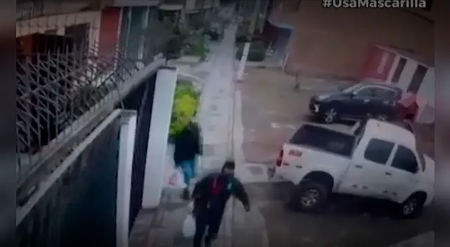 Los cámaras captaron el momento en el que seis ladrones cometieron el robo.