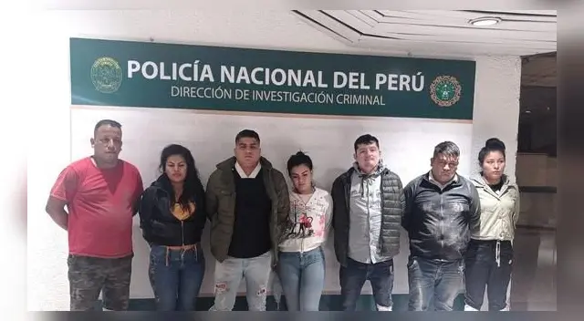 Ladrones se transportaban en vehículo para cometer sus fechorías. Ladrones se transportaban en vehículo para cometer sus fechorías.