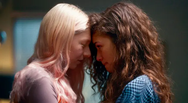 Rue y Jules se reencontrarán, así lo muestra el avance de Euphoria revelado por Zendaya en el segundo aniversario de la producción. Rue y Jules se reencontrarán, así lo muestra el avance de Euphoria revelado por Zendaya en el segundo aniversario de la producción.