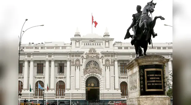 El Parlamento deberá elegir a seis integrantes del Tribunal Constitucional. El Parlamento deberá elegir a seis integrantes del Tribunal Constitucional.
