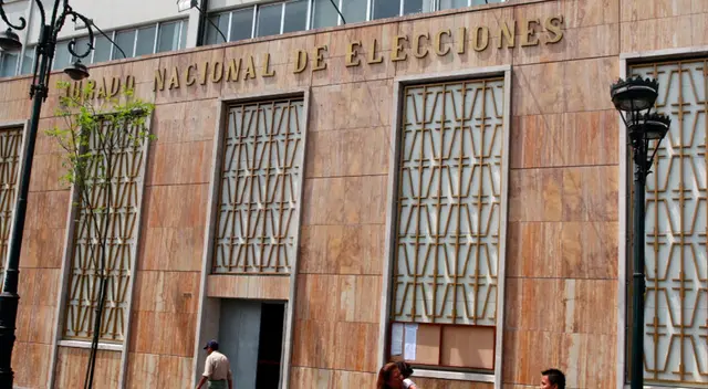 Gremio invocó al JNE a seguir resolviendo impugnaciones y nulidades Gremio invocó al JNE a seguir resolviendo impugnaciones y nulidades