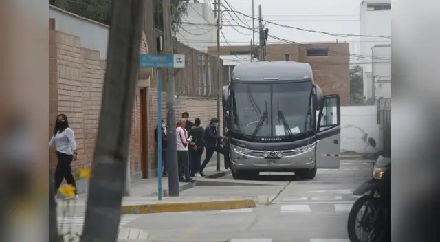 Simpatizantes son trasladados a las movilizaciones que darán en el Cercado de Lima. Simpatizantes son trasladados a las movilizaciones que darán en el Cercado de Lima.