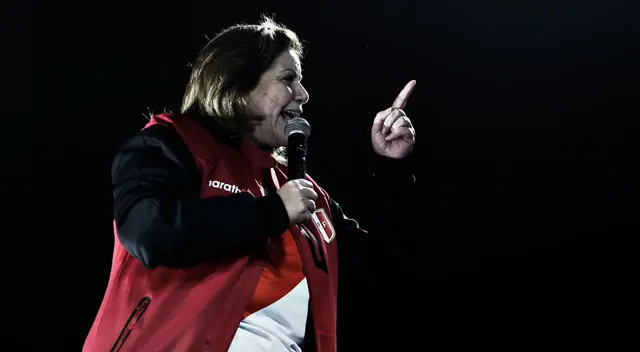 Lourdes Flores Nano podría ser sancionada con dos años de prisión por llamar 'ladrón' al jefe de la ONPE, Piero Corvetto.