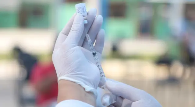 a partir del 25 de junio comenzará la vacunación contra el coronavirus para personas mayores de 50 años. a partir del 25 de junio comenzará la vacunación contra el coronavirus para personas mayores de 50 años.