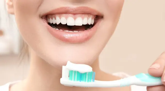 Los hábitos alimenticios influyen en la aparación de caries.