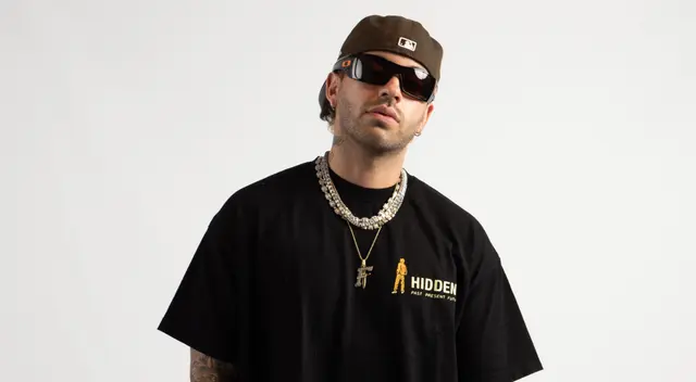 El cantante Feid se mostró emocionado al hablar de su nuevo tema de reggaeton, y sorprendió al dar detalles de su amistad con un compatriota en EE.UU.