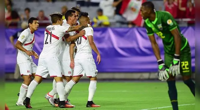 Christian Cueva anotó un gol en el empate 2-2 con Ecuador en la Copa Centenario. Christian Cueva anotó un gol en el empate 2-2 con Ecuador en la Copa Centenario.