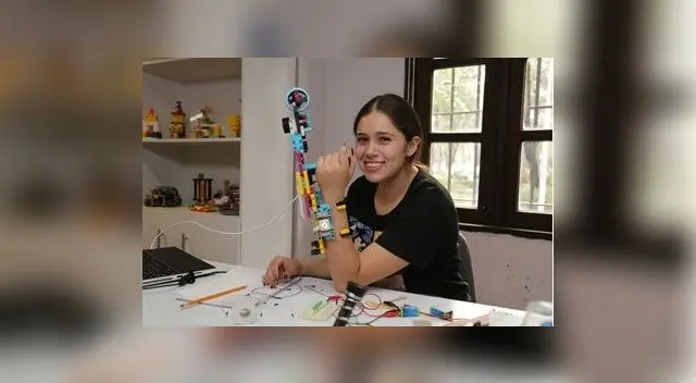 Arantza Méndez tiene 18 años y es campeona y líder en robótica.