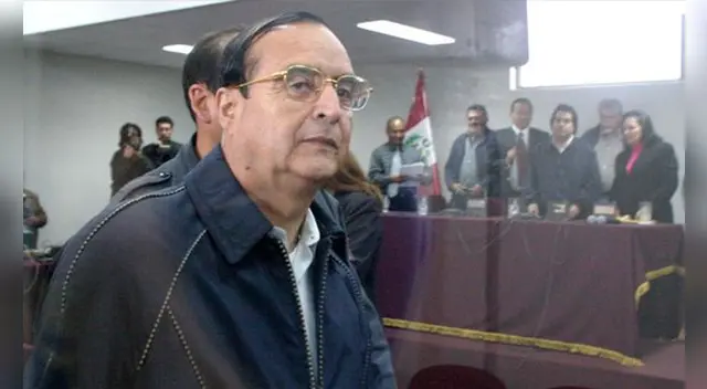 Piden investigar audios donde aparece Vladimiro Montesinos planeando vulnerar las elecciones presidenciales Piden investigar audios donde aparece Vladimiro Montesinos planeando vulnerar las elecciones presidenciales