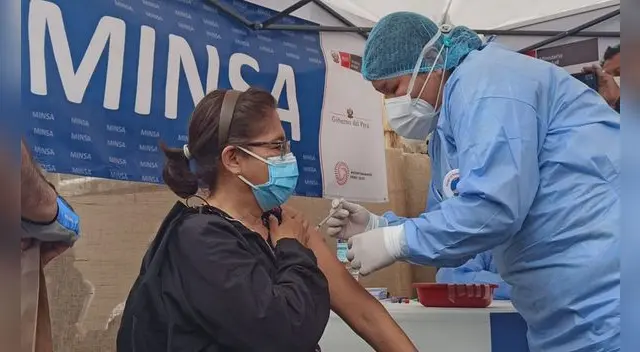 Vacunación en Perú continúa a nivel nacional y se espera pronto entrar a una inmunidad de rebaño. Foto: Jessica Merino/ URPI-LR