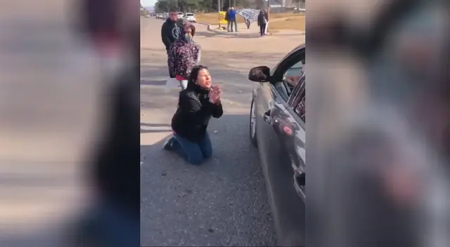 “Los niños no pueden estar haciendo gimnasia adentro de la habitación, porque eso le está haciendo mal a la cabeza a nuestros hijos”, aseguró la mujer.