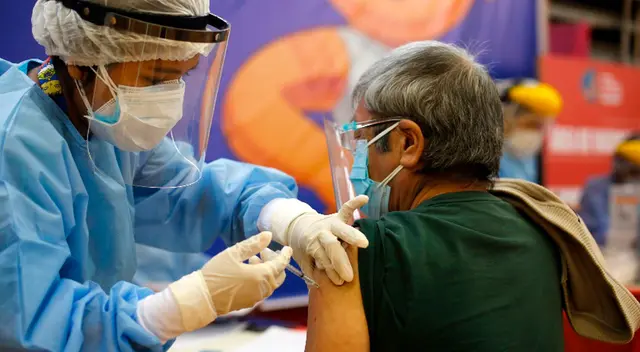 Adultos mayores no asistieron para recibir la segunda dosis contra la COVID-19 Adultos mayores no asistieron para recibir la segunda dosis contra la COVID-19