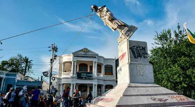 Colombia vivió una jornada llena de protestas y movilizaciones. Colombia vivió una jornada llena de protestas y movilizaciones.