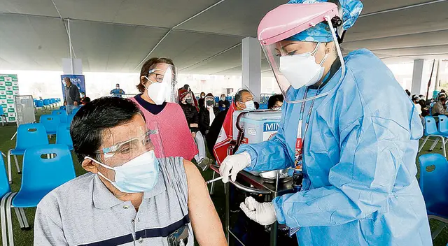 Vacunación a ciudadanos de 30 años puede iniciarse en el mes de setiembre Vacunación a ciudadanos de 30 años puede iniciarse en el mes de setiembre