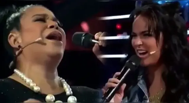 Eva Ayllón canta a dúo con Daniela Darcourt Eva Ayllón canta a dúo con Daniela Darcourt