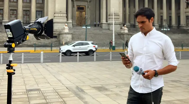 Han pasado más de tres semanas desde la segunda vuelta electoral y hasta el momento no hay una proclamación oficial del nuevo Presidente del Perú. Han pasado más de tres semanas desde la segunda vuelta electoral y hasta el momento no hay una proclamación oficial del nuevo Presidente del Perú.