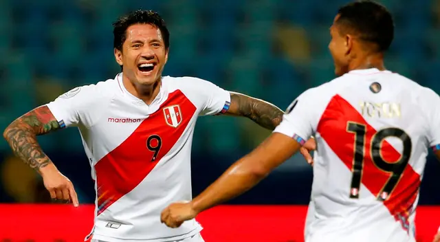 Gianluca Lapadula, delantero de la selección peruana, fue noticia en las redes sociales. Gianluca Lapadula, delantero de la selección peruana, fue noticia en las redes sociales.
