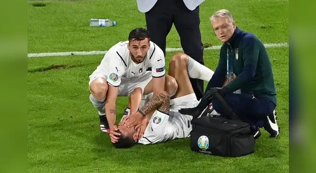 Leonardo Spinazzola sufrió una grave lesión en el partido contra Bélgica Leonardo Spinazzola sufrió una grave lesión en el partido contra Bélgica