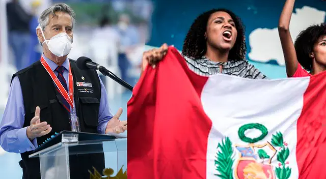 Francisco Sagasti participó en el Foro Mujer y Bicentenario.