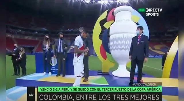 Periodistas de DirecTV a la Conmebol por medalla que recibió Perú: “Se ve que compraron de más