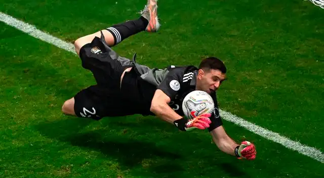 ‘Dibu’ Martínez, arquero de la Selección de Argentina.