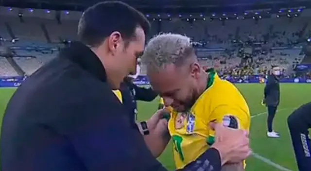 Neymar buscó la falta cayéndose en todo momento del partido.