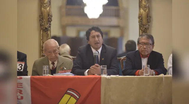 Vladimir Cerrón cree que su presencia fortalece a Pedro Castillo.