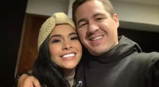 La cantante Maricarmen Marín y el productor Sebastián Martins habría comenzado en Yo Soy, y te contamos lo que debes saber. La cantante Maricarmen Marín y el productor Sebastián Martins habría comenzado en Yo Soy, y te contamos lo que debes saber.