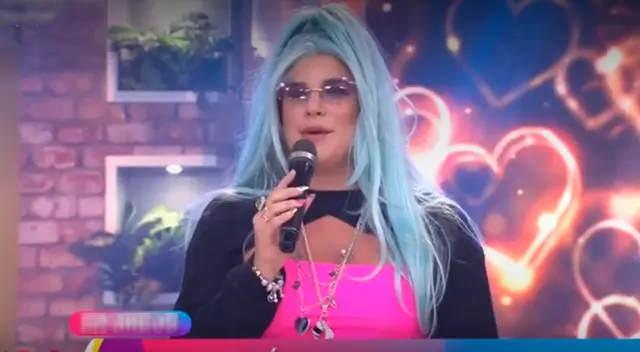 Macarena Vélez emocionada por su tema Macarena Vélez emocionada por su tema