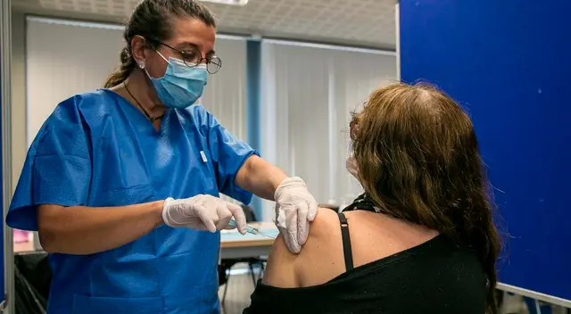 Tricia Jones temía los efectos secundarios de la vacuna.