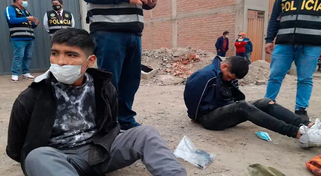 Fueron detenidos por la PNP  in fraganti