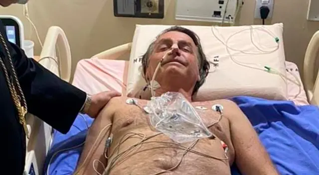 Jair Bolsonaro utilizó su cuenta de Twitter para reportar su estado de salud.