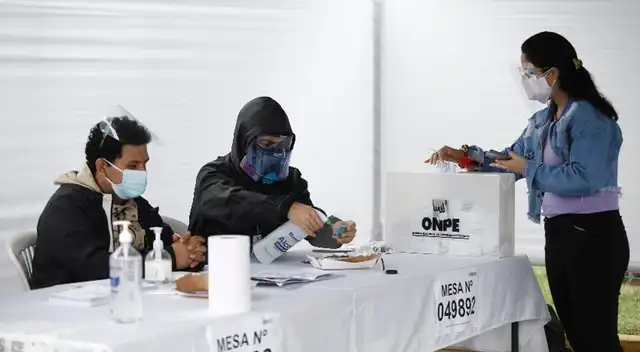 Conoce AQUÍ cuando te toca cobrar los 120 soles si fuiste miembro de mesa en las elecciones de segunda vuelta. Conoce AQUÍ cuando te toca cobrar los 120 soles si fuiste miembro de mesa en las elecciones de segunda vuelta.