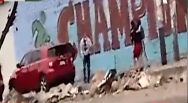 Dictan prisión para el policía Víctor Santos Torre Cáceres por intentar asesinar a su ex pareja y a su amigo de ella Dictan prisión para el policía Víctor Santos Torre Cáceres por intentar asesinar a su ex pareja y a su amigo de ella