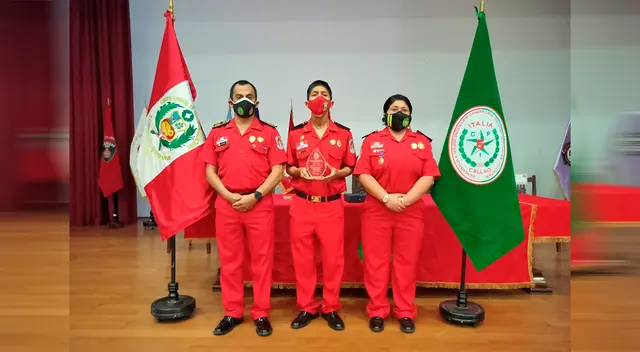 Jonathan Cuchuñaupa de la benemérita y sesquicentenaria compañía Italia N°5 (Bellavista), obtuvo el primer puesto. Jonathan Cuchuñaupa de la benemérita y sesquicentenaria compañía Italia N°5 (Bellavista), obtuvo el primer puesto.