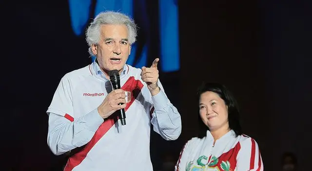 Álvaro Vargas Llosa expresó su apoyo a Keiko Fujimori. Álvaro Vargas Llosa expresó su apoyo a Keiko Fujimori.