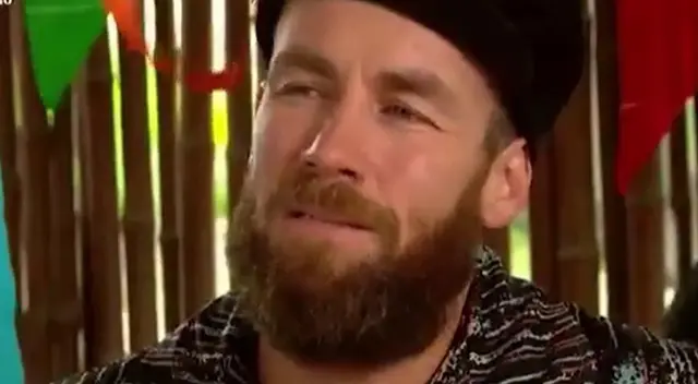 El actor de DVAB, Rodrigo Sánchez Patiño, cuestionó la reactivación de diferentes actividades, pero no de las escuelas en plena pandemia.