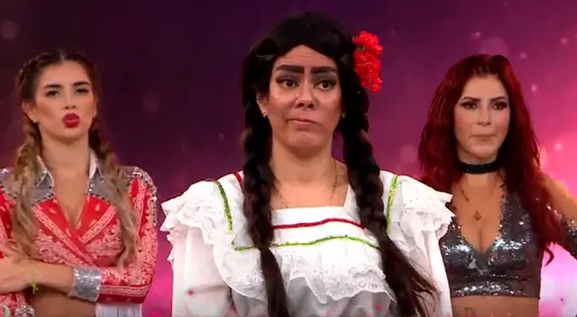 La Pánfila no pudo vencer a Jazmín Pinedo y quedó fuera de la competencia. La Pánfila no pudo vencer a Jazmín Pinedo y quedó fuera de la competencia.