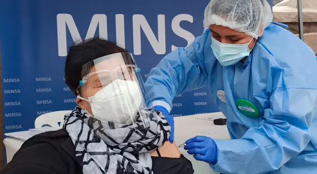 Cada vez más ciudadanos en Perú se protegen de la COVID-19