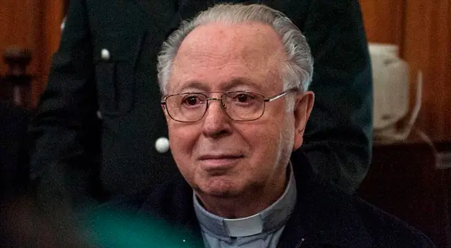 En septiembre de 2018, el papa Francisco expulsó a Fernando Karadima de la Arquidiócesis de Santiago. En septiembre de 2018, el papa Francisco expulsó a Fernando Karadima de la Arquidiócesis de Santiago.
