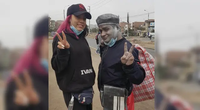 Robotín y Robotina invitan al público a ir a verlos al circo Cirque Perú. Robotín y Robotina invitan al público a ir a verlos al circo Cirque Perú.