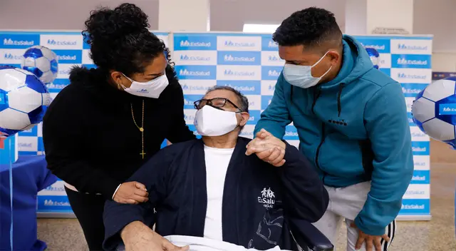 En plena alta médica,  reencontrándose con su familia