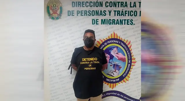 Según los pasajeros, el detenido les cobró 480 dólares para sacarlos de Venezuela. Según los pasajeros, el detenido les cobró 480 dólares para sacarlos de Venezuela.