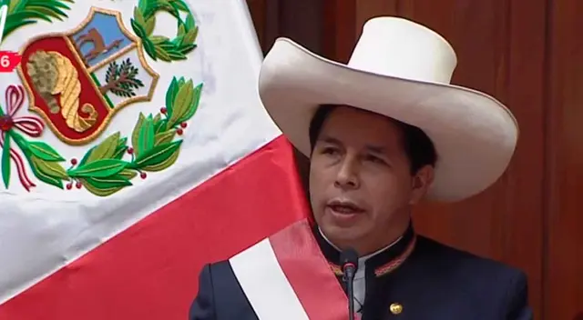 Pedro Castillo se compromete a crear hospitales en zonas donde se requiera en carácter de urgencia.