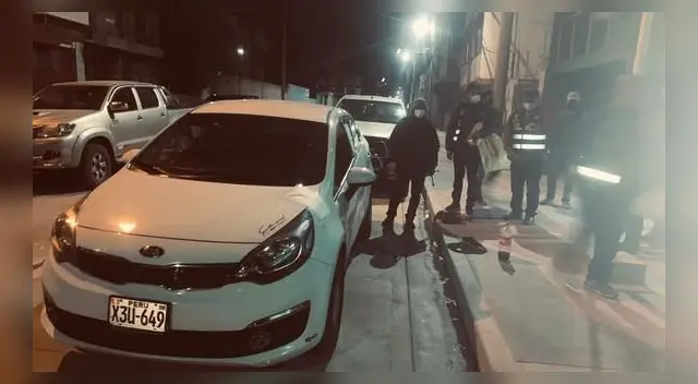 Las autoridades intervinieron el auto donde encontraron la droga Las autoridades intervinieron el auto donde encontraron la droga